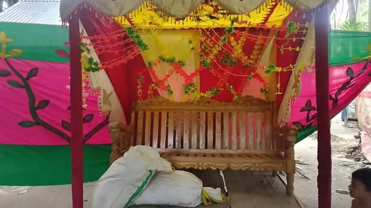 গায়ে হলুদ শেষে বাড়ি ফেরার পথে সড়কে প্রাণ গেল বরের