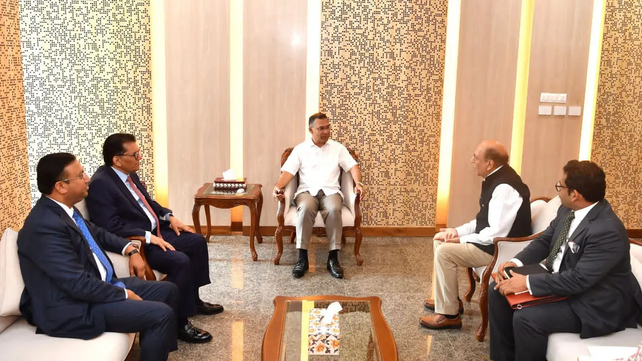 হাদি হত্যাকারীদের ফিরিয়ে দিতে ভারতের প্রতি অনুরোধ