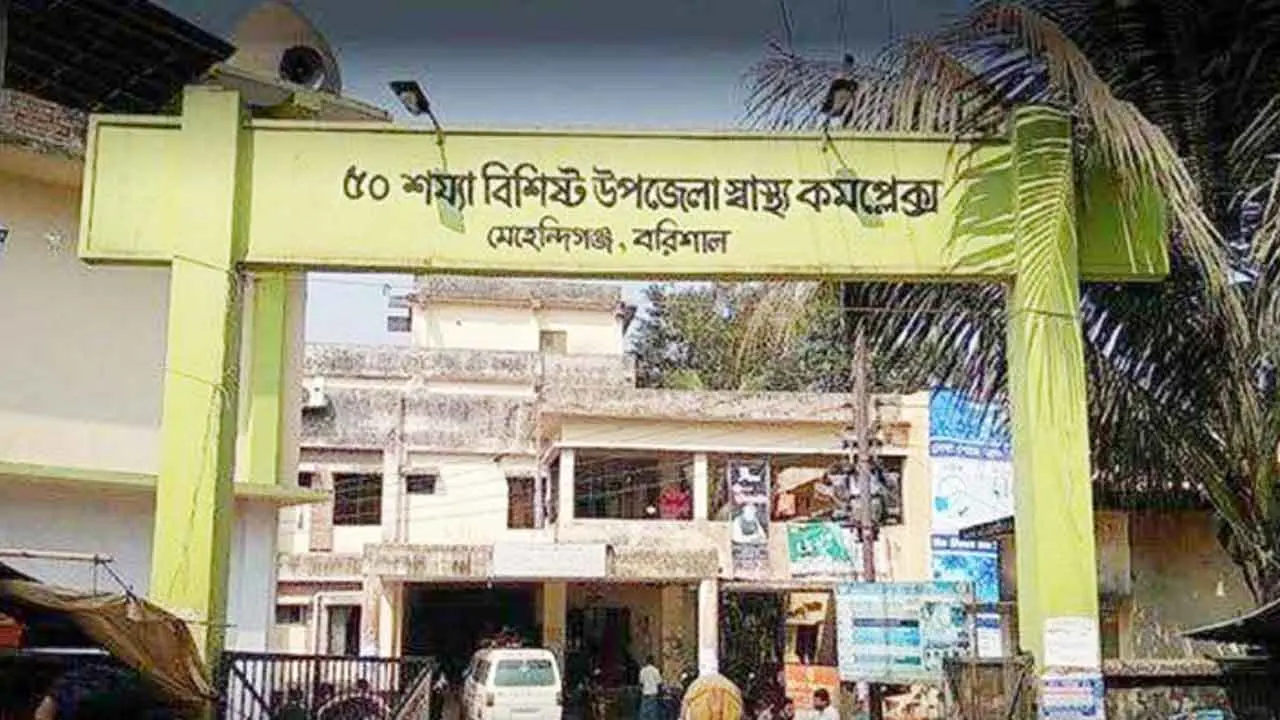 সাপের কামড়ে ঘুমন্ত গৃহিণীর মৃত্যু