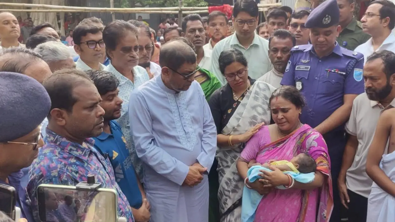 চিকিৎসায় অবহেলায় এক মায়ের মৃত্যু মেনে নেওয়া যায় না : স্বাস্থ্যমন্ত্রী