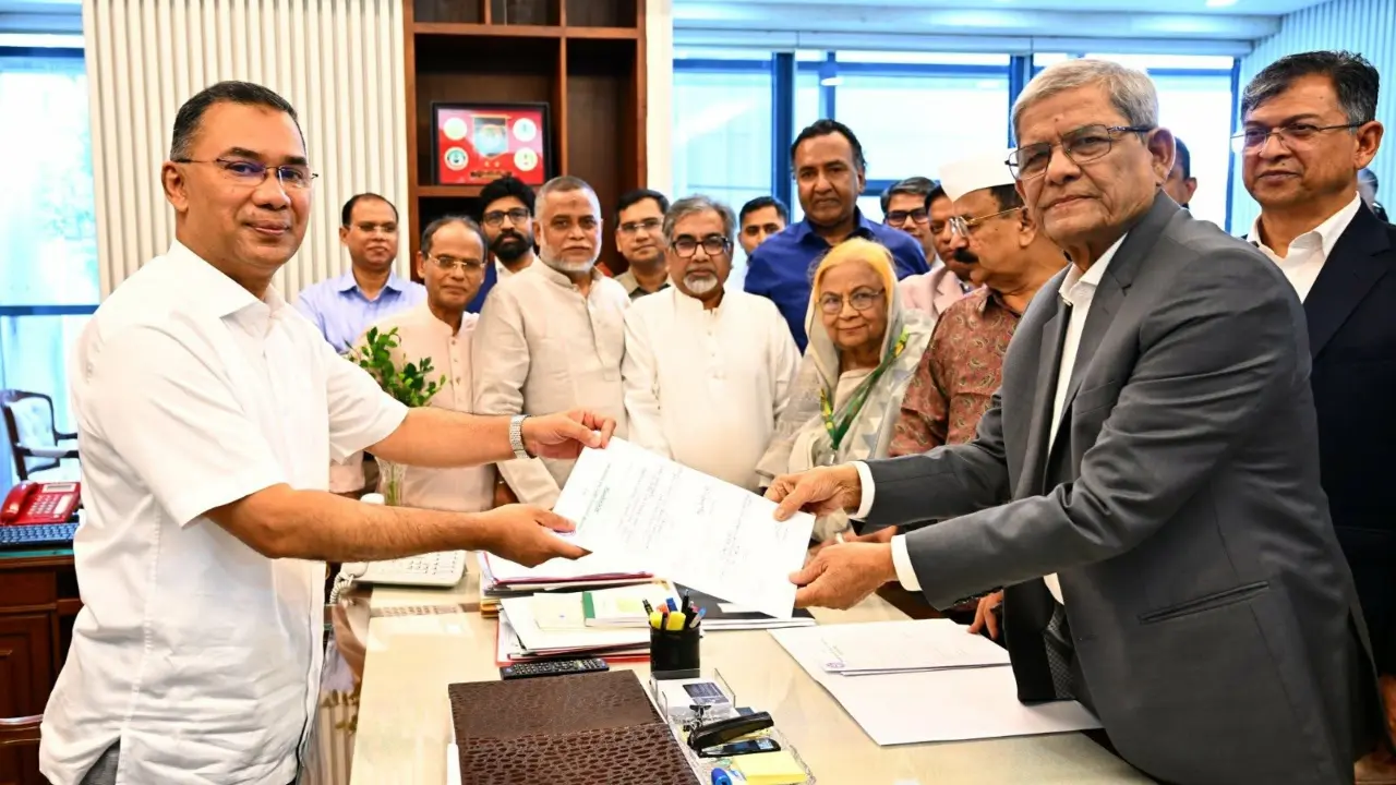 মির্জা ফখরুলকে রাষ্ট্রপতি পদে মনোনয়নে প্রস্তাবক মঈন খান, সমর্থক গয়েশ্বর