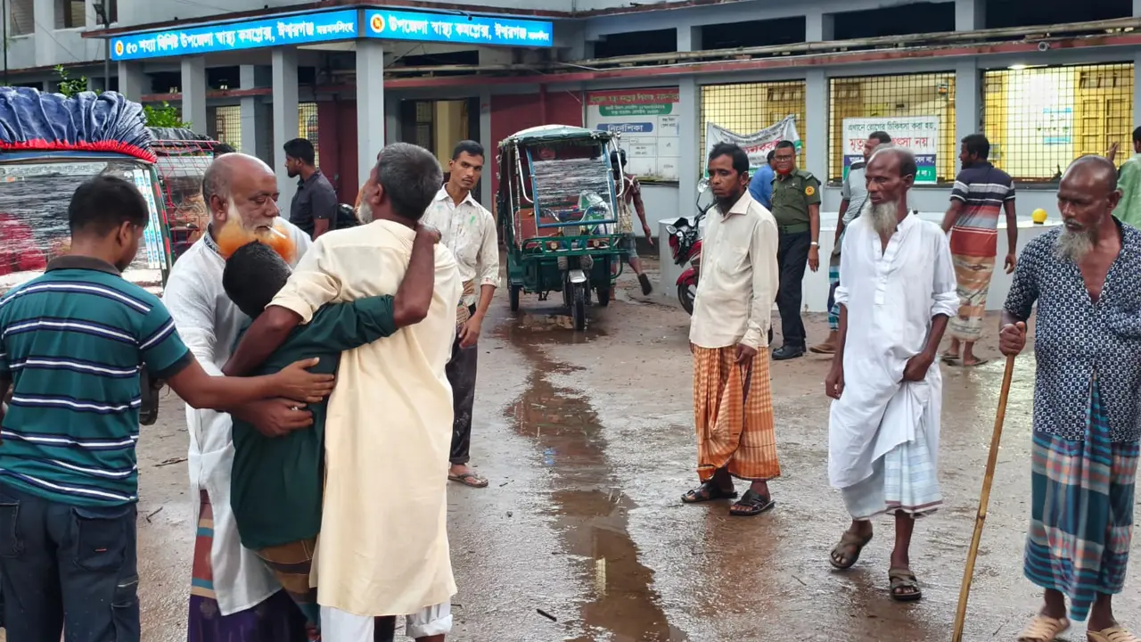 ধানের চারা রোপণের সময় বজ্রপাতে কৃষকের মৃত্যু