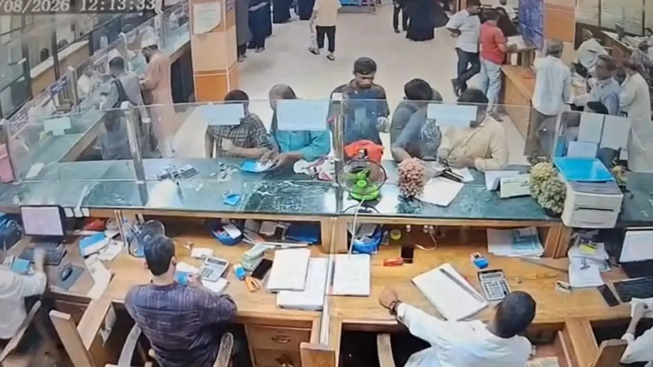 ব্রাহ্মণবাড়িয়ায় সোনালী ব্যাংক থেকে গ্রাহকের প্রায় ৮ লাখ টাকা চুরি
