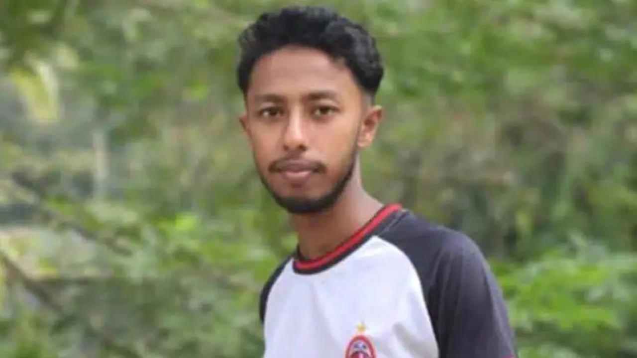 এক্সপ্রেসওয়েতে গাড়ির ধাক্কায় মোটরসাইকেল চালক নিহত
