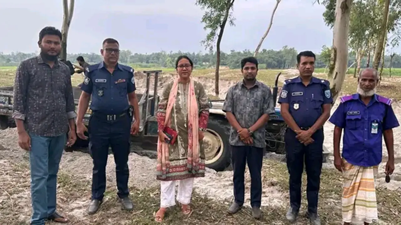 অভিযানে যাওয়া এসিল্যান্ডকে ভয়ভীতি প্রদর্শন, ৫৫ জনের বিরুদ্ধে মামলা