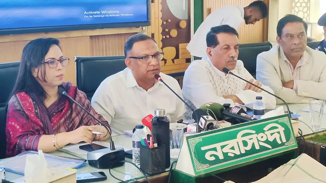 গত ১৭ বছর শতভাগ বিদ্যুতায়নের সাইনবোর্ড ছিল শুভঙ্করের ফাঁকি