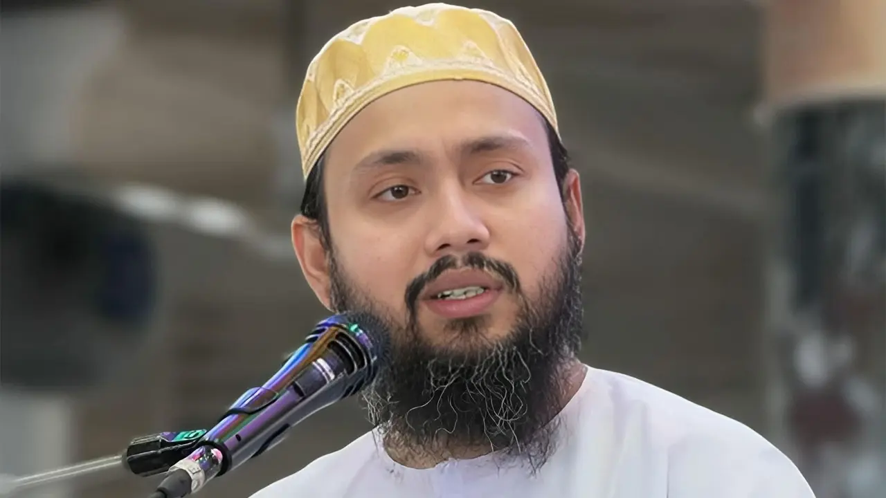রাষ্ট্রপতি মির্জা ফখরুল ইসলামকে ছারছীনার পীরের অভিনন্দন