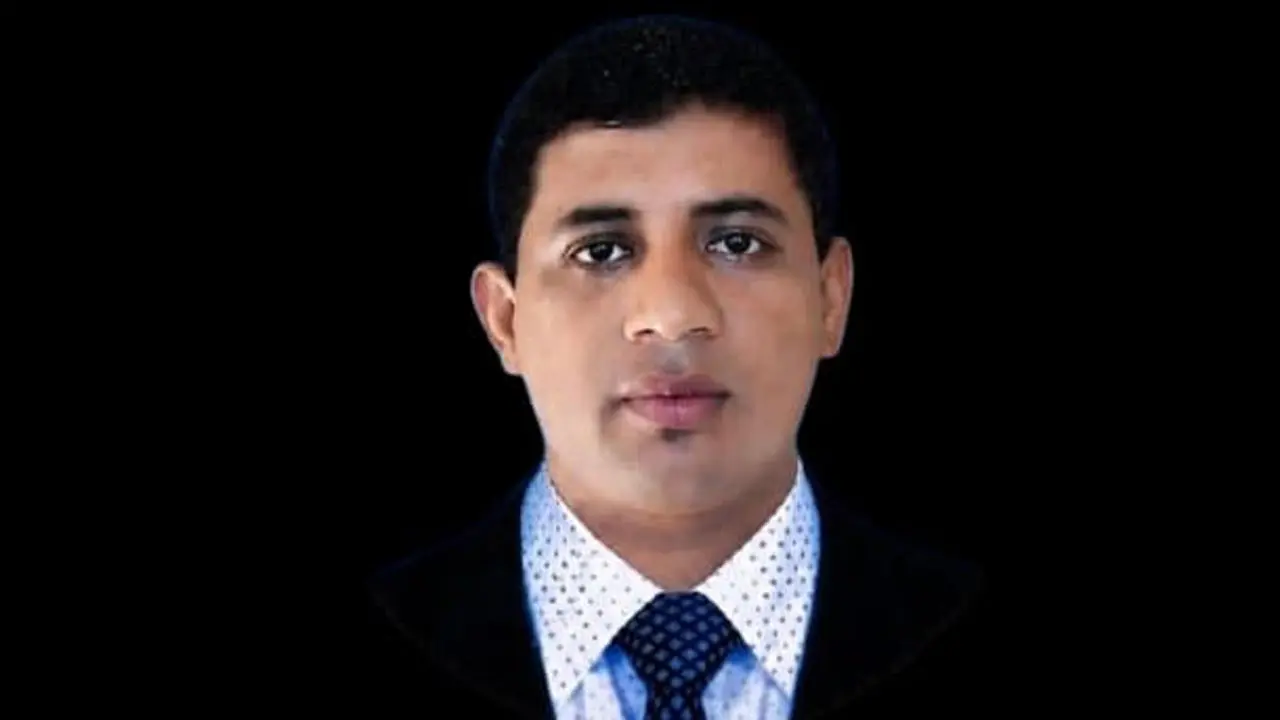 বিএনপি অফিস ভাঙচুর মামলায় পিরোজপুরে কলেজ অধ্যক্ষ গ্রেপ্তার