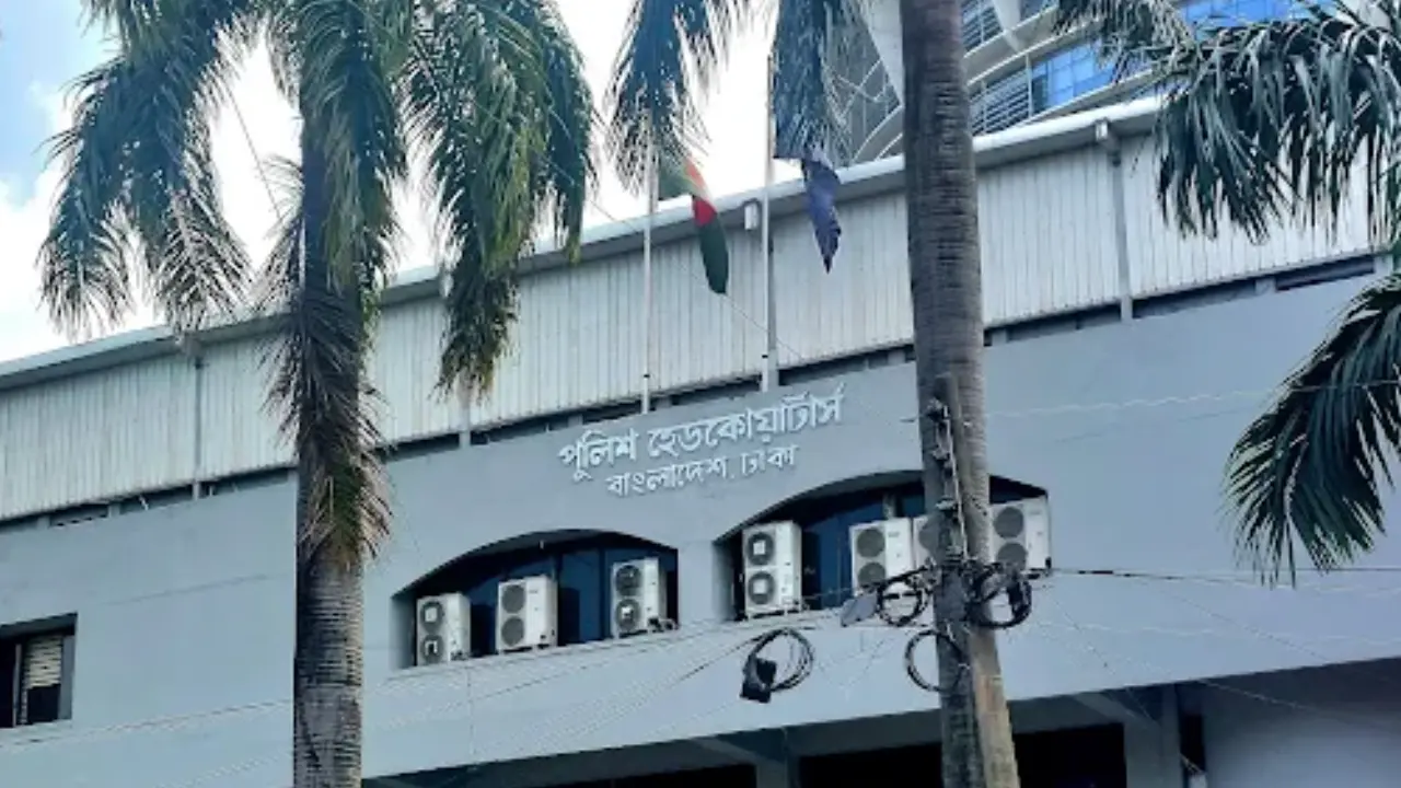 পুলিশের ঊর্ধ্বতন ৮ কর্মকর্তাকে বদলি