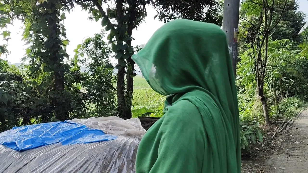 পরকীয়া প্রেমিকের বিরুদ্ধে ধর্ষণের অভিযোগ নারীর