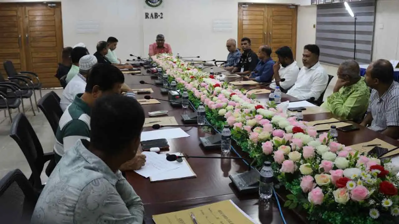 মোহাম্মদপুরে অপরাধ শূন্যের কোঠায় নামাতে চায় র্যাব