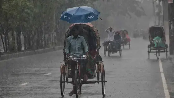 ঢাকায় রাতে হালকা বৃষ্টি হতে পারে