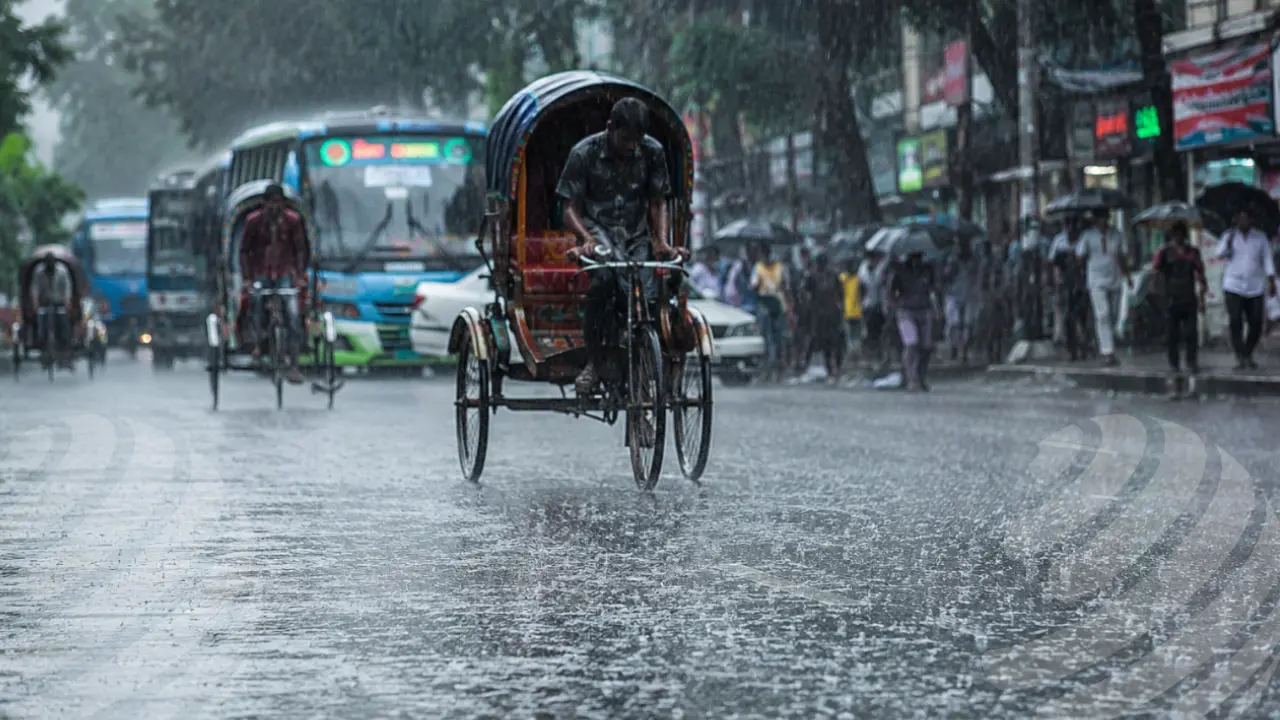 ঢাকাসহ ১৩ অঞ্চলে ঝোড়ো হাওয়াসহ বৃষ্টির আভাস
