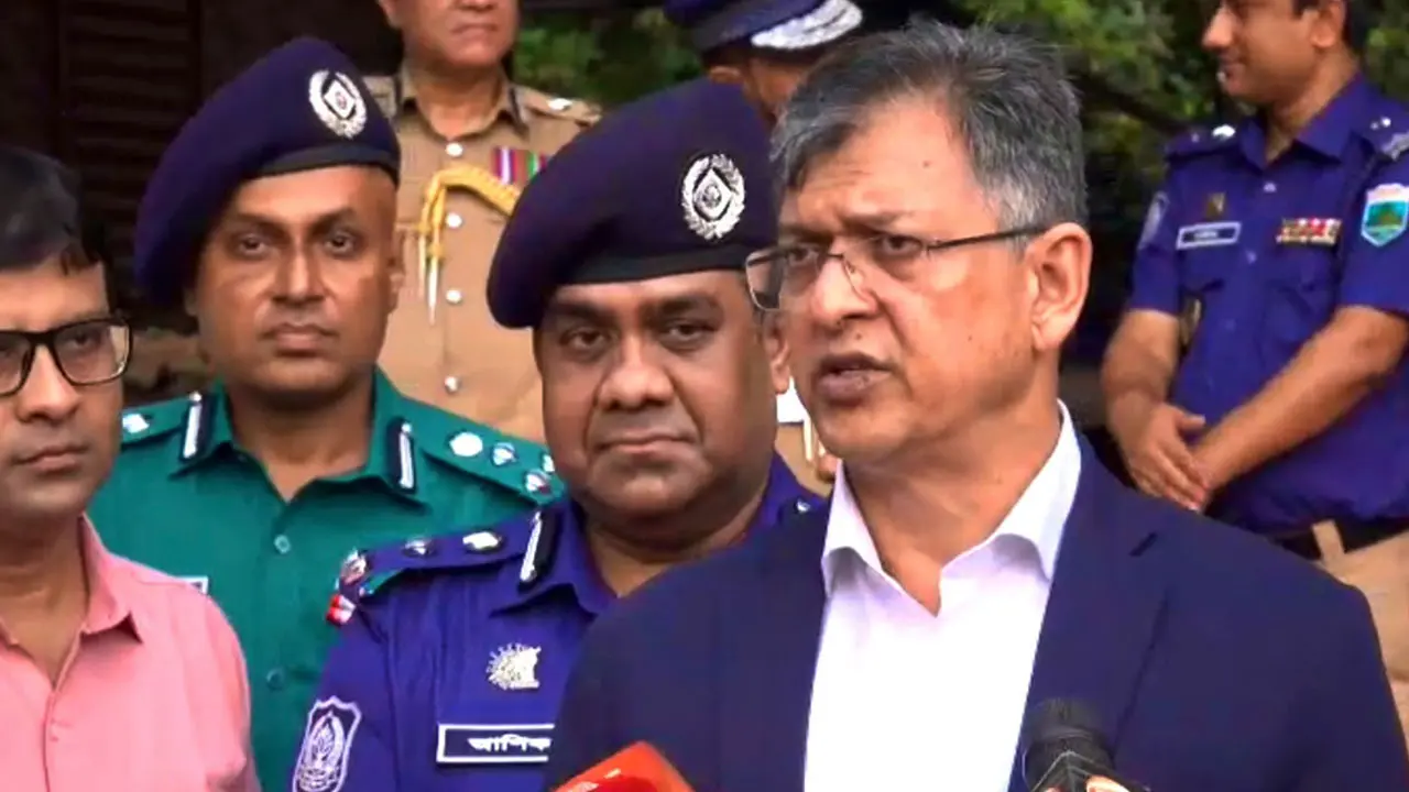 দুবাইয়ে বেনজীরের জামিন বাতিল করতে ল ফার্ম নিয়োগ করেছে সরকার