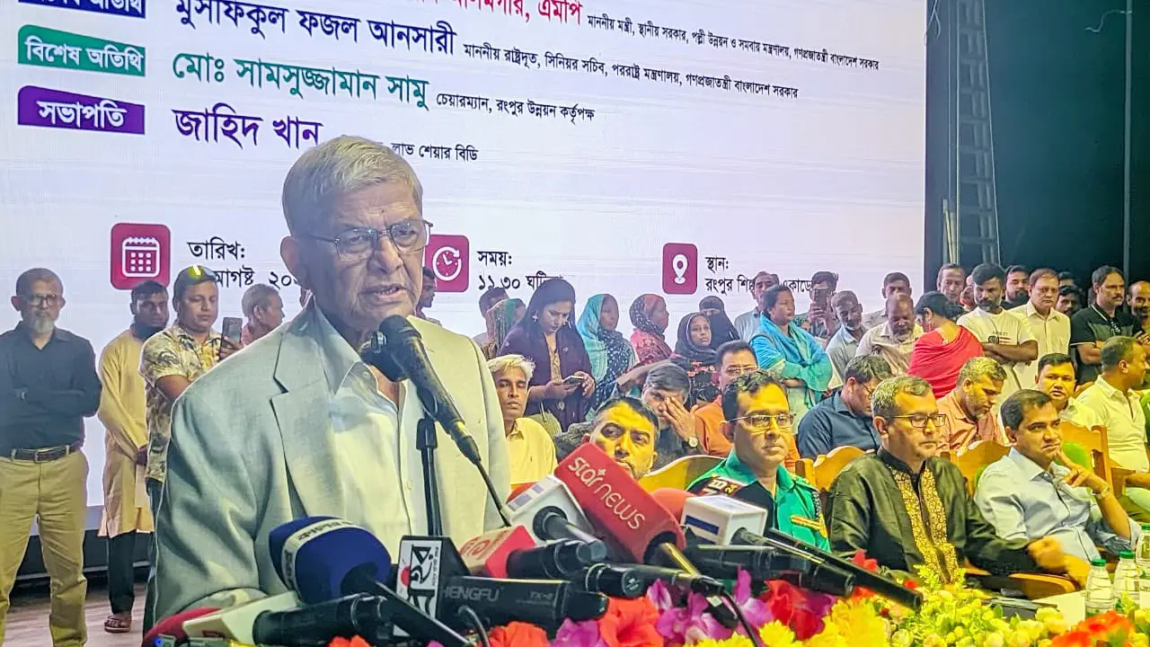 বিরোধী দল স্বৈরাচার শেখ হাসিনার ভাষায় কথা বলছে: মির্জা ফখরুল