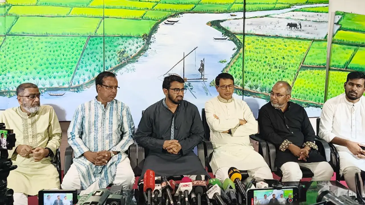 ‘জামায়াত-এনসিপি মব সৃষ্টি করে আইনশৃঙ্খলা পরিস্থিতির অবনতি ঘটাচ্ছে’