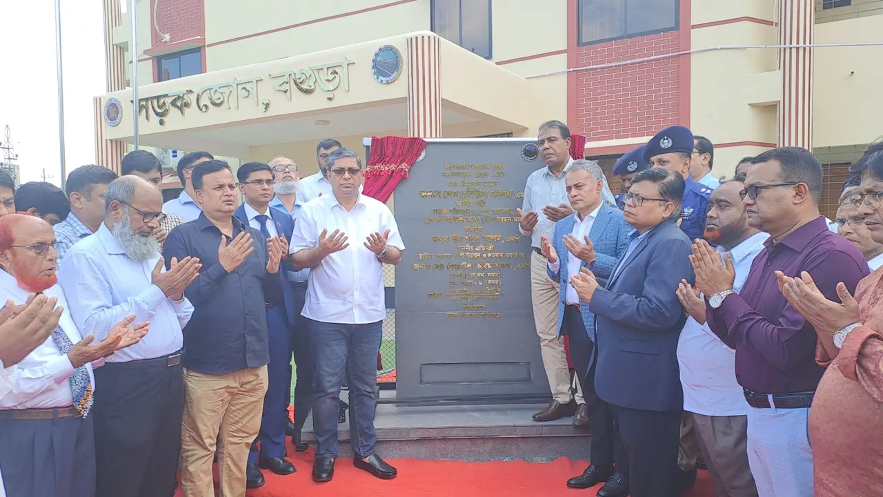 বগুড়ায় পাঁচ জেলা নিয়ে সওজের নতুন সড়ক জোনের যাত্রা