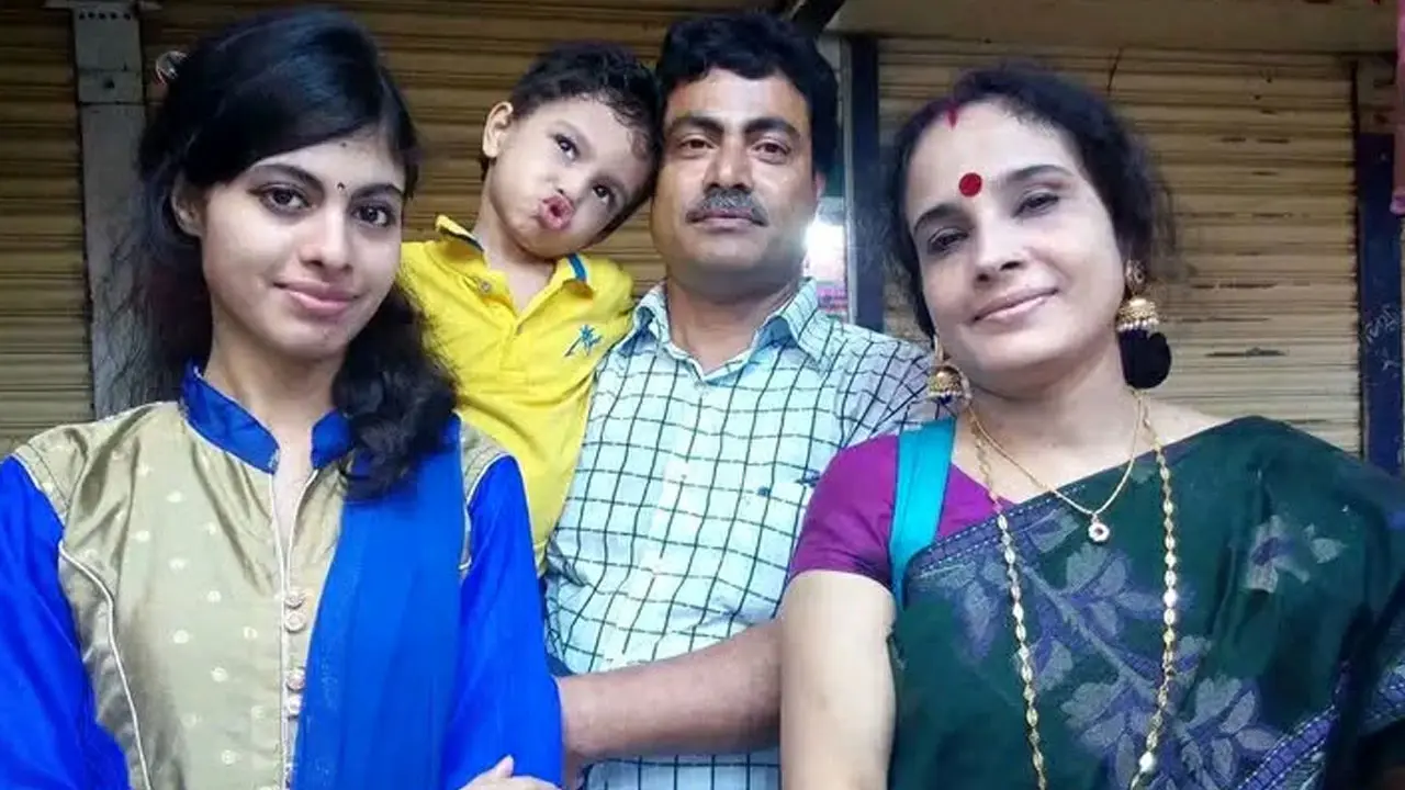 পুলিশের দেওয়া তথ্য নিয়ে নানা প্রশ্ন, বাড়ছে রহস্য