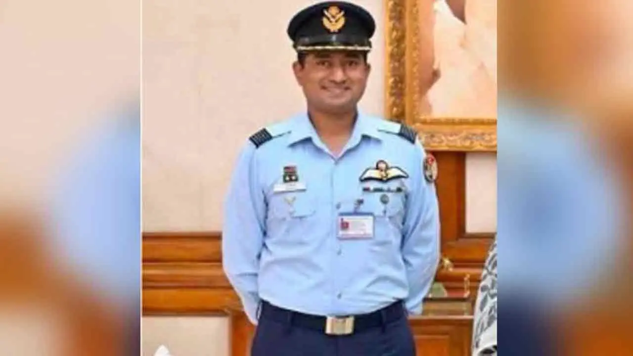 ইলিয়াস আলীকে গুম : বিমান বাহিনীর সাইফের বিরুদ্ধে ট্রাইব্যুনালের পরোয়ানা