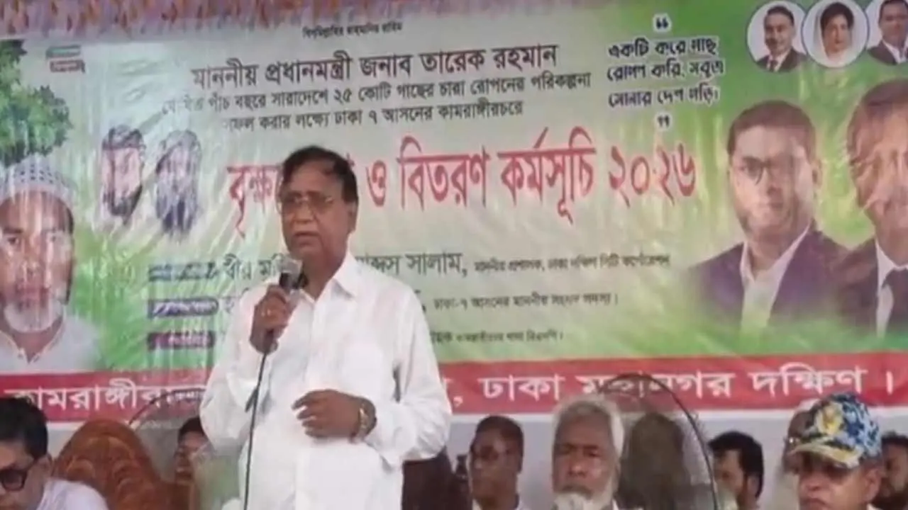 যেই গাছ লাগাক, সুফল পাবে পুরো দেশ ও সমাজ : ডিএসসিসি প্রশাসক