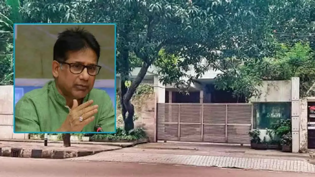 সালাম মুর্শেদীসহ ১৩ জনের বিরুদ্ধে প্লট দখলের মামলায় সাক্ষ্য পেছাল