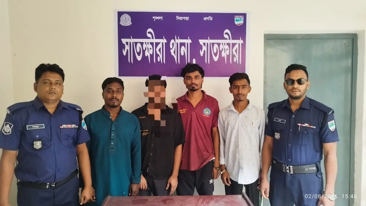 সাতক্ষীরায় নিষিদ্ধ ছাত্রলীগের ৩ নেতা গ্রেপ্তার
