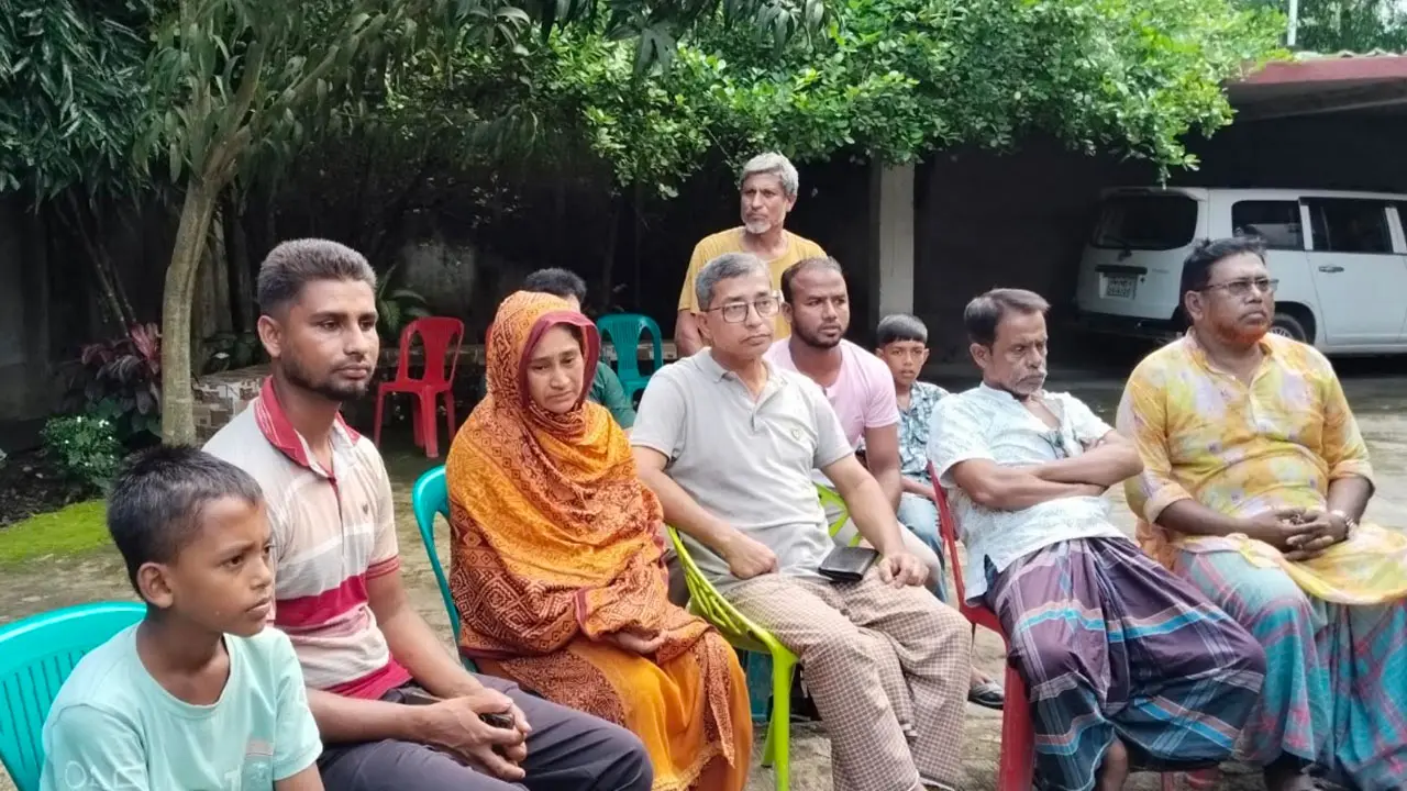 ভারতে চিকিৎসায় গিয়ে আগুনে মৃত্যু, মরদেহের অপেক্ষায় সাতক্ষীরার দুই পরিবার