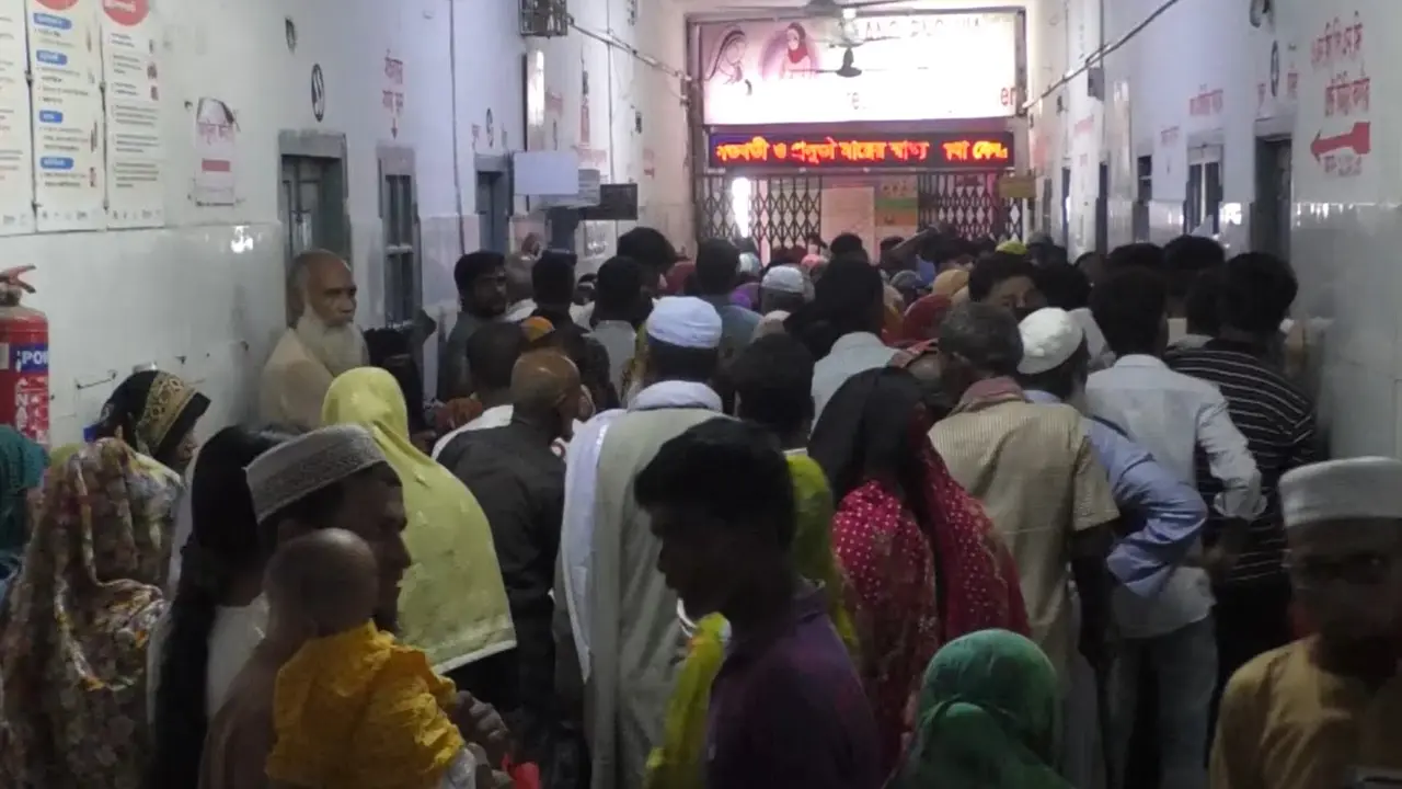 ২৫ লাখ মানুষের চিকিৎসক মাত্র ১৯ জন, সেকমোতেই চলছে চিকিৎসা