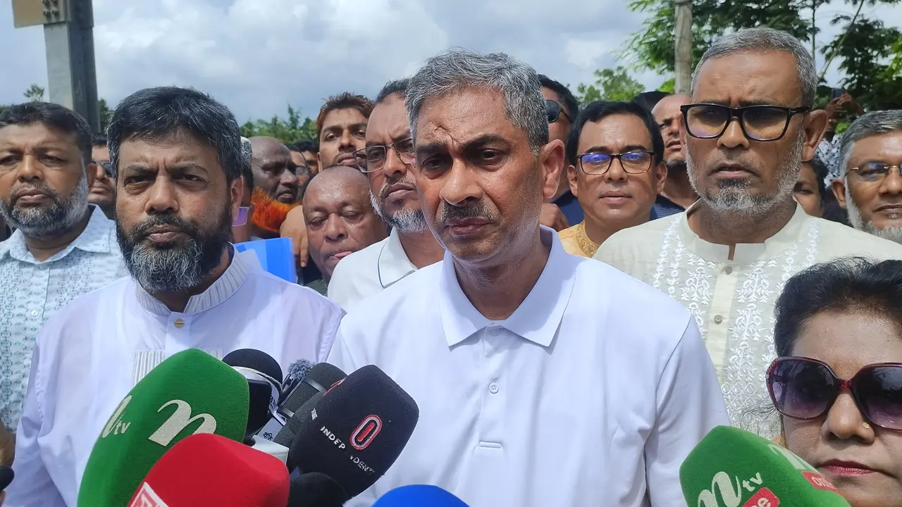 ভারতীয় আগ্রাসনের বিষয়ে আরও বেশি সজাগ থাকব : পানিসম্পদ মন্ত্রী