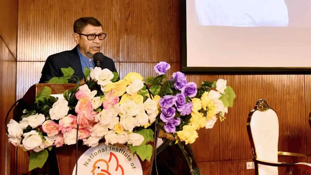 সংক্রমণ চিকিৎসায় অ্যান্টিবায়েটিক নয়, প্রতিরোধে গুরুত্ব দিতে হবে