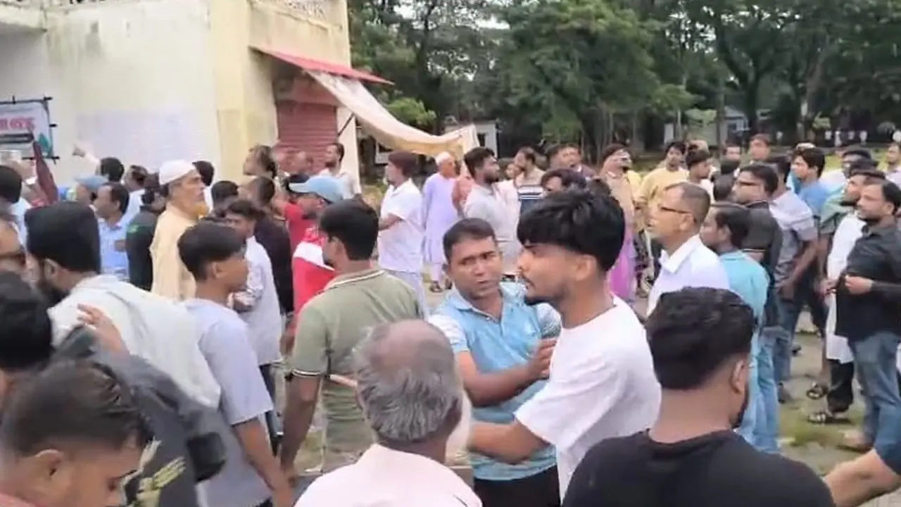 শরীয়তপুরে বিএনপির বিরুদ্ধে জামায়াতের অনুষ্ঠানে হামলার অভিযোগ