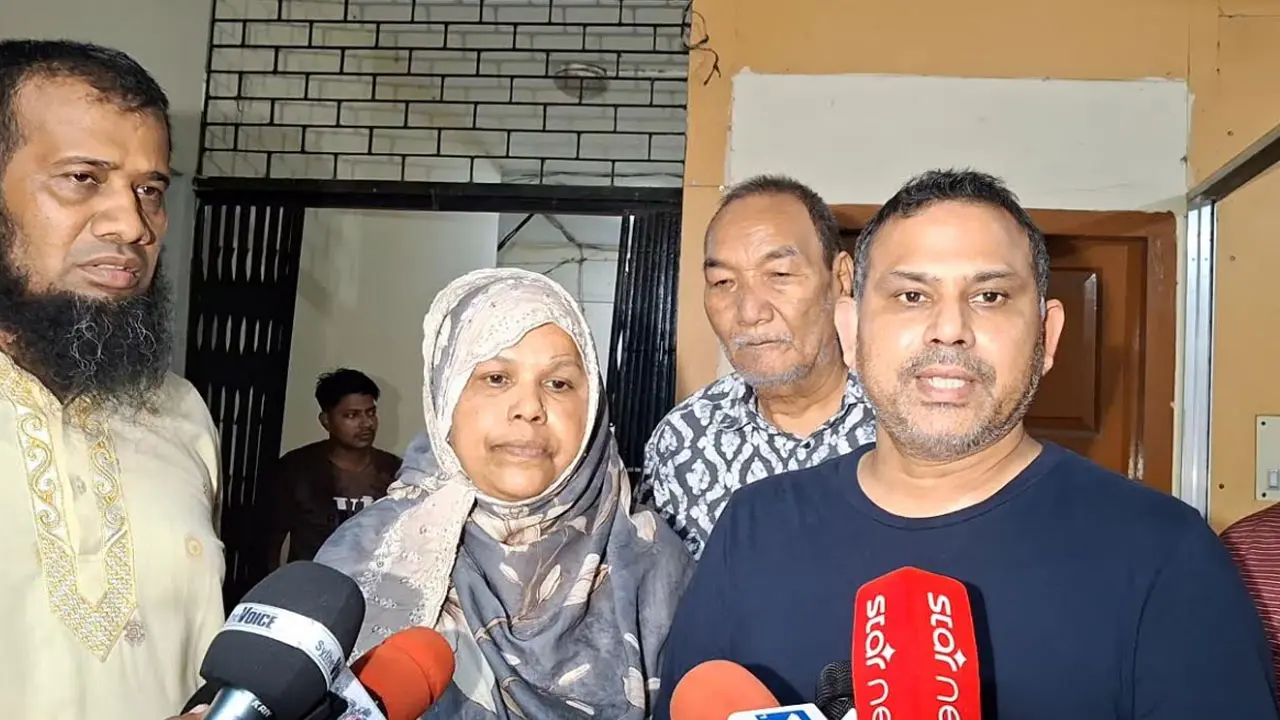 ভাড়াটে খুনি দিয়ে হত্যার অভিযোগ, এজাহারে নেই রংমিস্ত্রি বাবুলের নাম