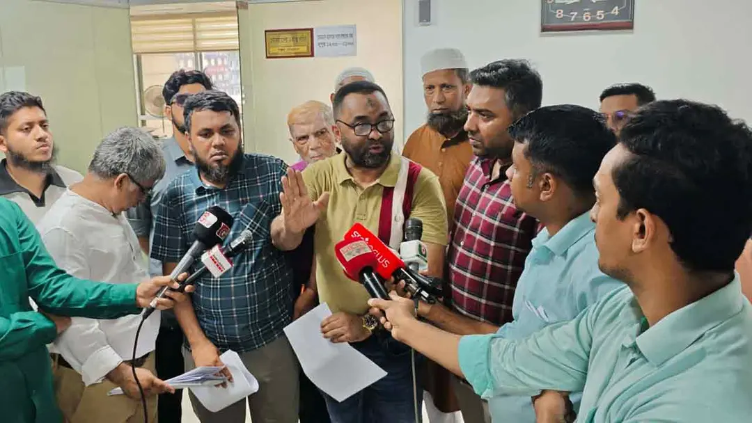 সাধারণ বাসকে স্লিপার কোচ করায় জরিমানা ২ লাখ টাকা