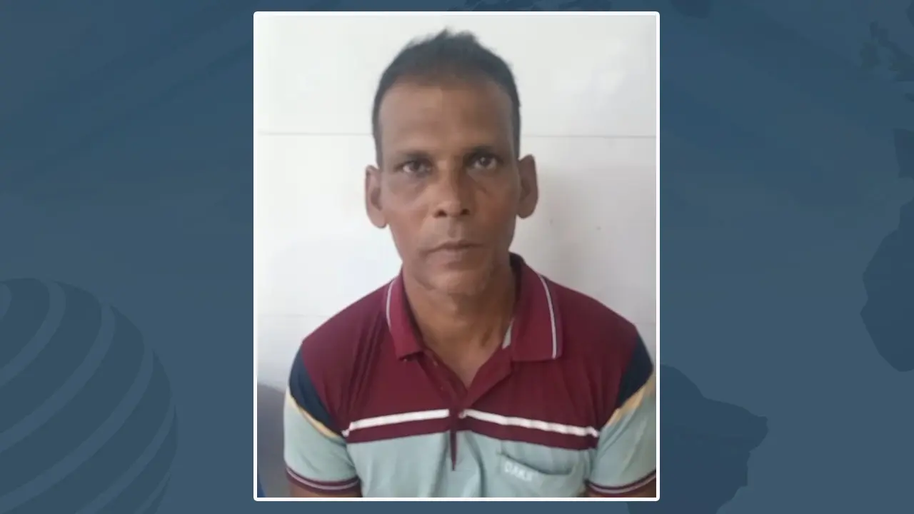 দংশনের পর গোখরা সাপ নিয়ে হাসপাতালে হাজির কৃষক