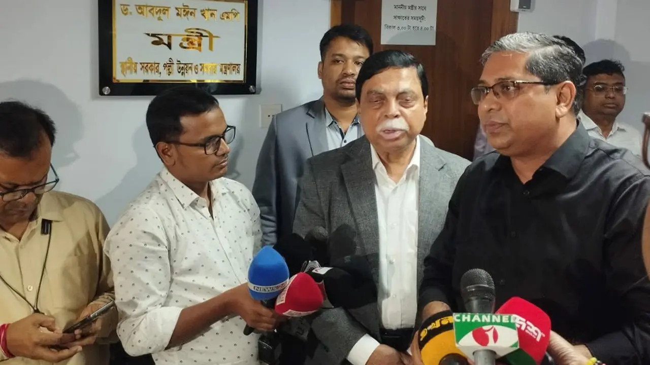 সেপ্টেম্বর থেকে ২ লাখ শ্রমিক নেওয়া শুরু করবে মালয়েশিয়া