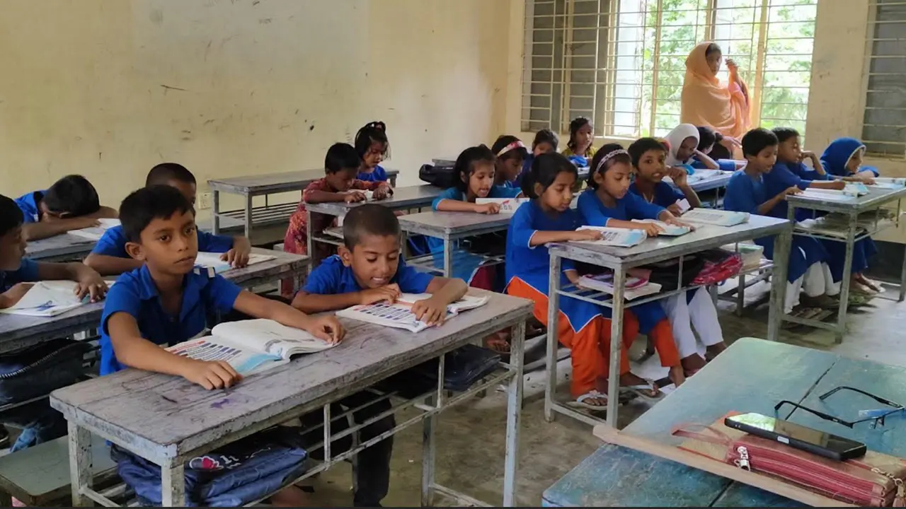 ছয় বছরে ময়মনসিংহের প্রাথমিক বিদ্যালয়ে কমেছে ২ লাখ ৬৬ হাজার শিক্ষার্থী