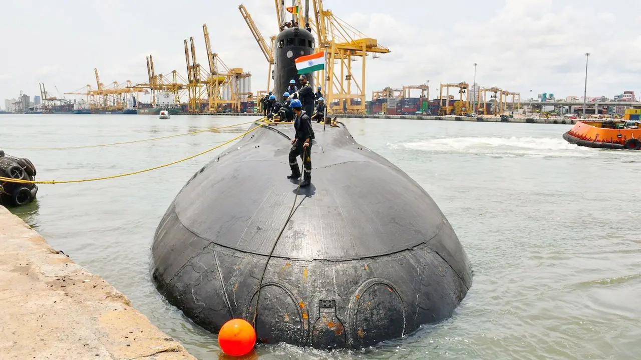 জার্মানির কাছ থেকে ৬টি সাবমেরিন কিনছে ভারত, বাজেট ৭০ হাজার কোটি রুপি