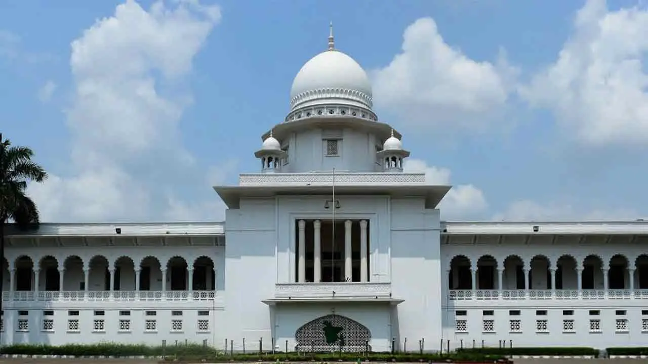 বিচারকরা বাণিজ্যিক কোচিং কার্যক্রমে সম্পৃক্ত হতে পারবেন না