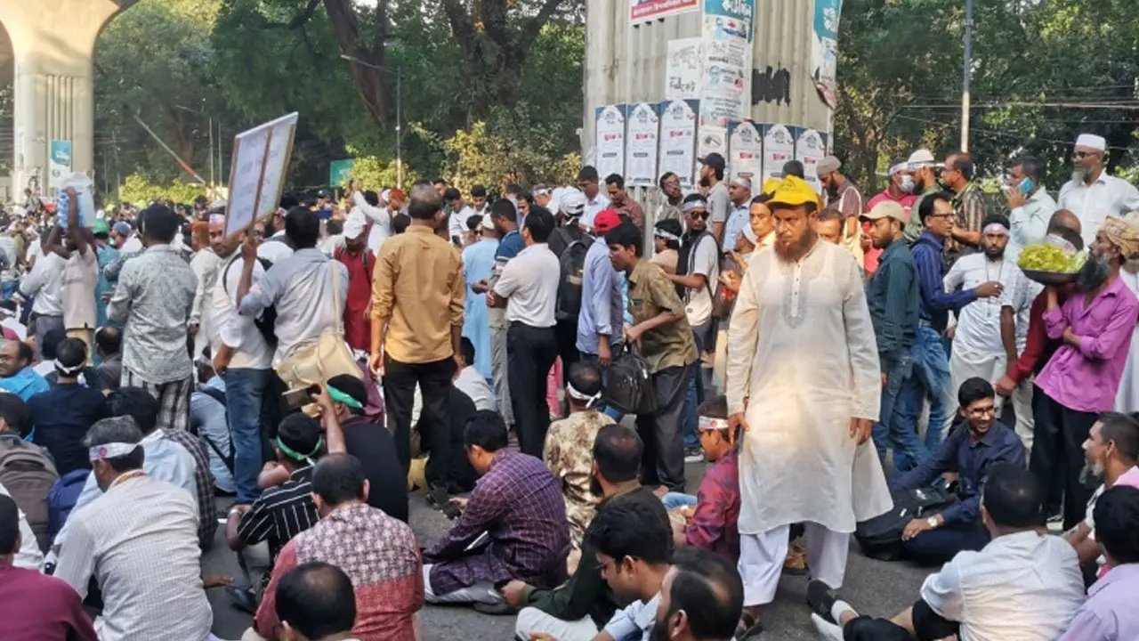 এমপিওভুক্তির দাবিতে আজ মাঠে নামছেন নন-এমপিও শিক্ষকরা