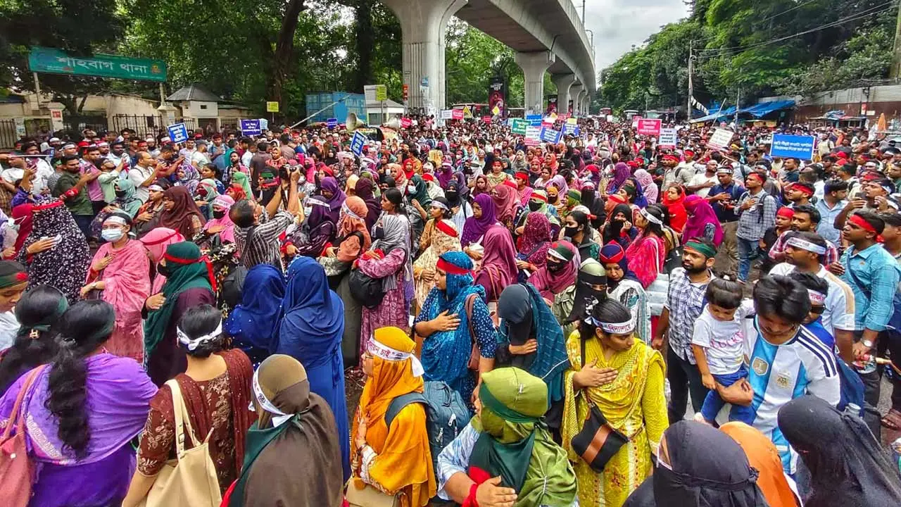 আগস্টেই যোগদানের দাবিতে শাহবাগে প্রাথমিকের সুপারিশপ্রাপ্ত শিক্ষকরা