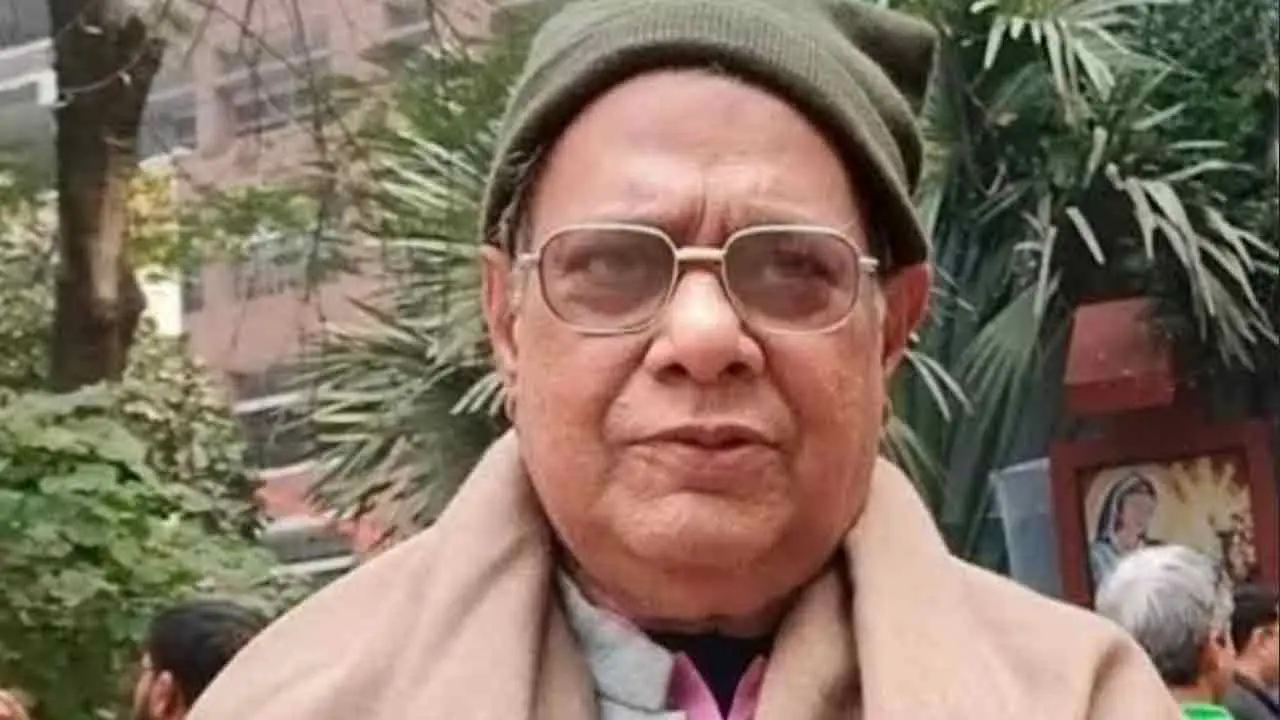 কলাবাগানে নিজ বাসা থেকে নটরডেম কলেজের সাবেক শিক্ষকের মরদেহ উদ্ধার