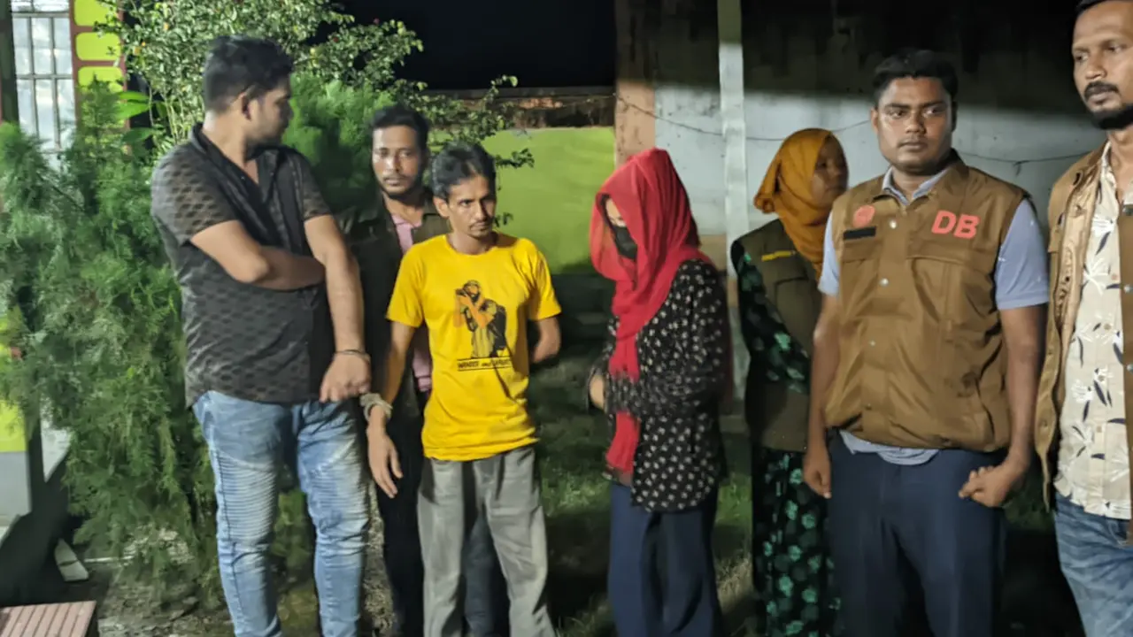 পার্কে ইয়াবা-যৌন উপকরণ-শক মেশিন, বিএনপি নেতার ছেলেসহ গ্রেপ্তার ৩
