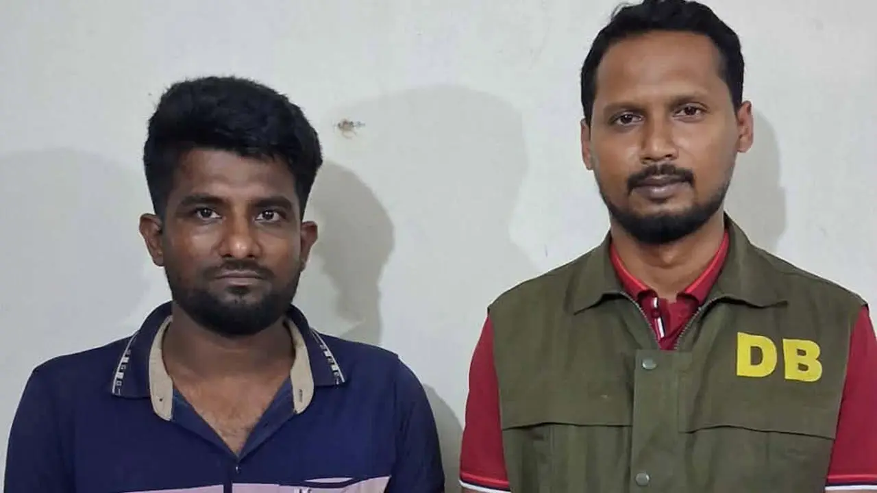 প্রযুক্তির আড়ালে অনলাইন জুয়ার ব্যবসা, ৩৮ অ্যাপসহ যুবক গ্রেপ্তার