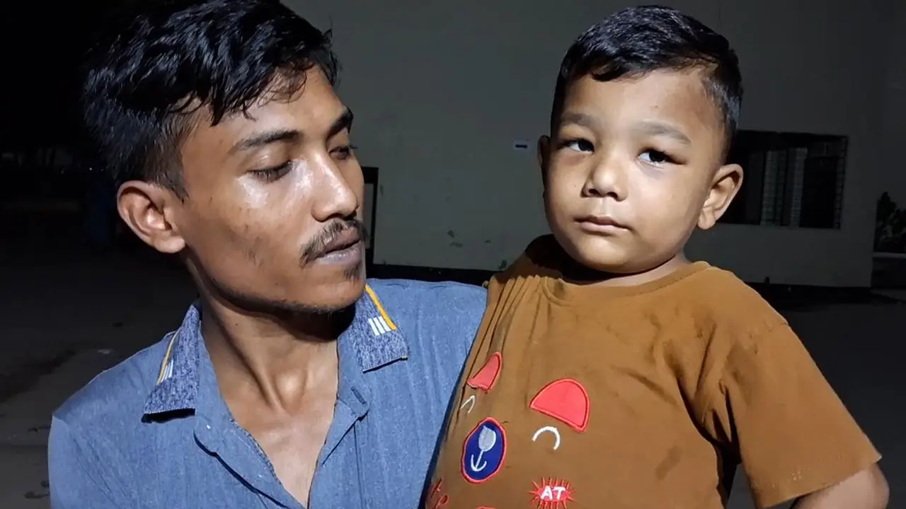 দুই কিডনিতে জমেছে পানি, বাঁচতে চায় ছোট্ট রায়াত