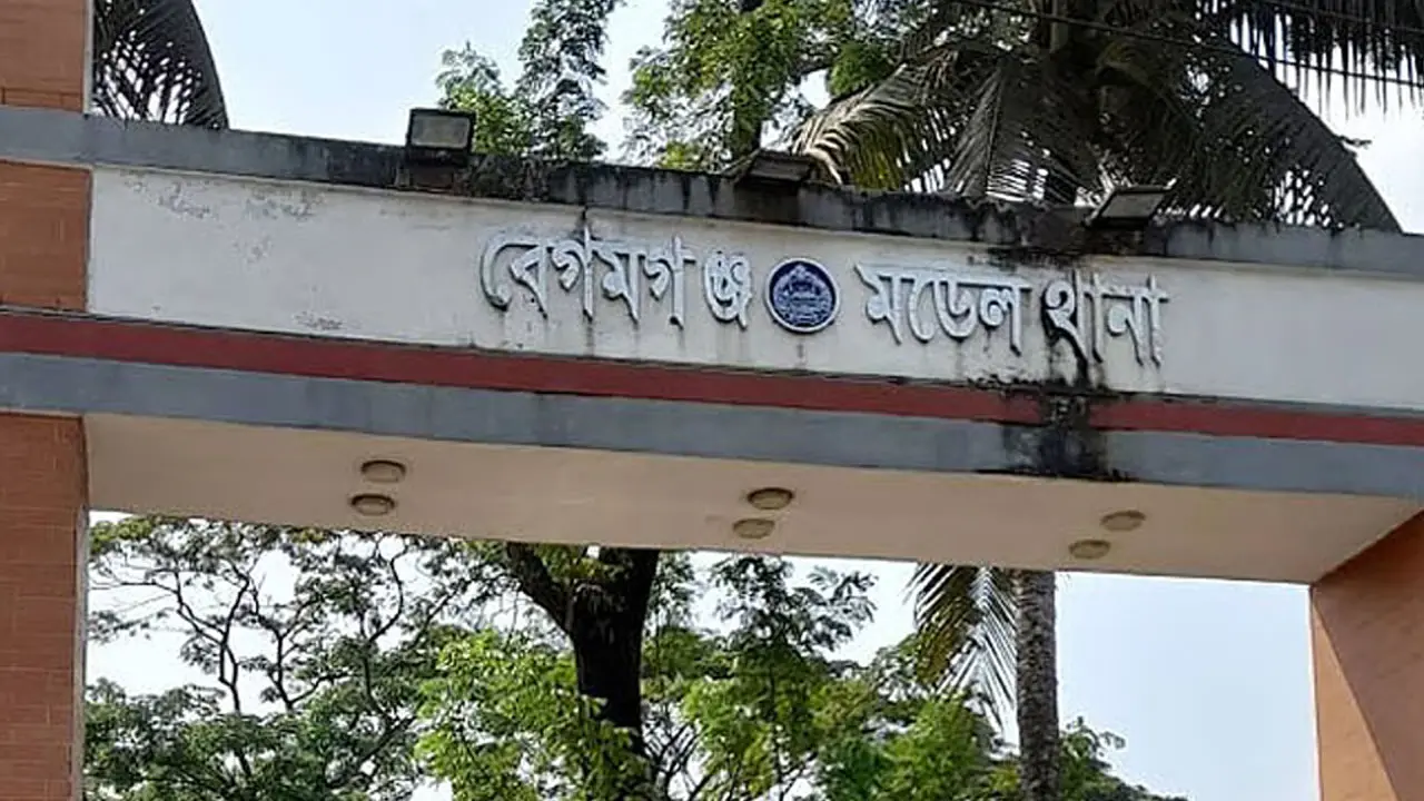 নোয়াখালীতে বিএনপি নেতাকে লক্ষ্য করে গুলি, লাগলো সহযোগীর বুকে