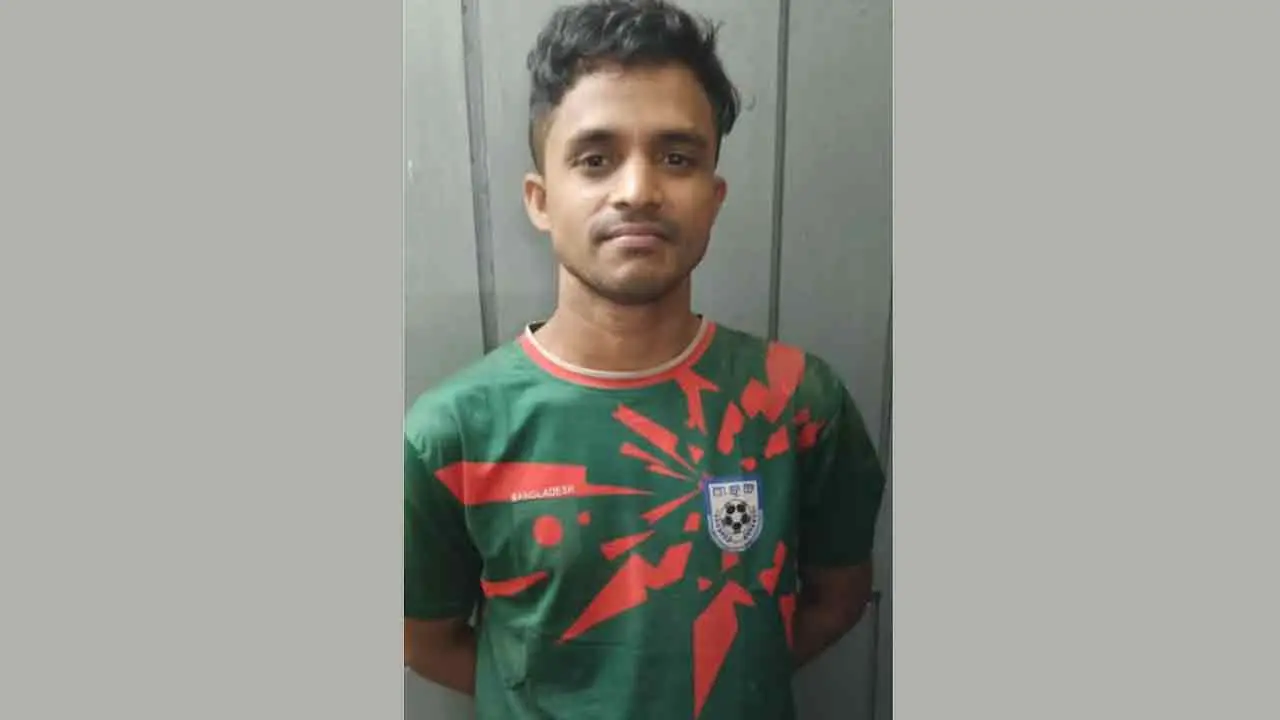 মন্দিরে চুরির ঘটনায় যুবক গ্রেপ্তার