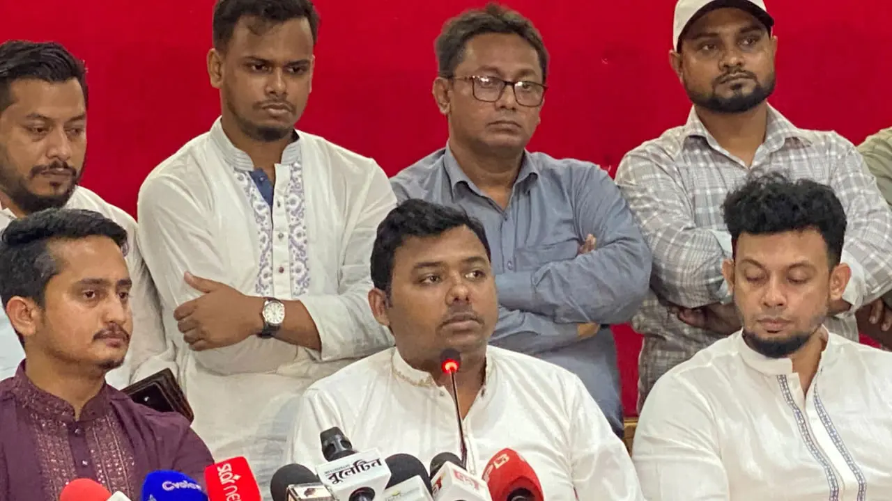 বিএনপি ক্ষমতায় এলেই সংকট বাড়ে : সারোয়ার তুষার