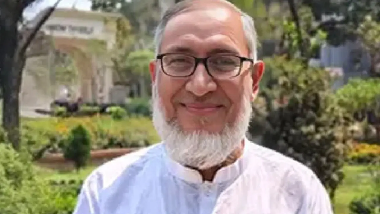 ছাত্রদল-ছাত্রশিবিরের সংঘর্ষে আলিয়া মাদ্রাসার অধ্যক্ষ আহত