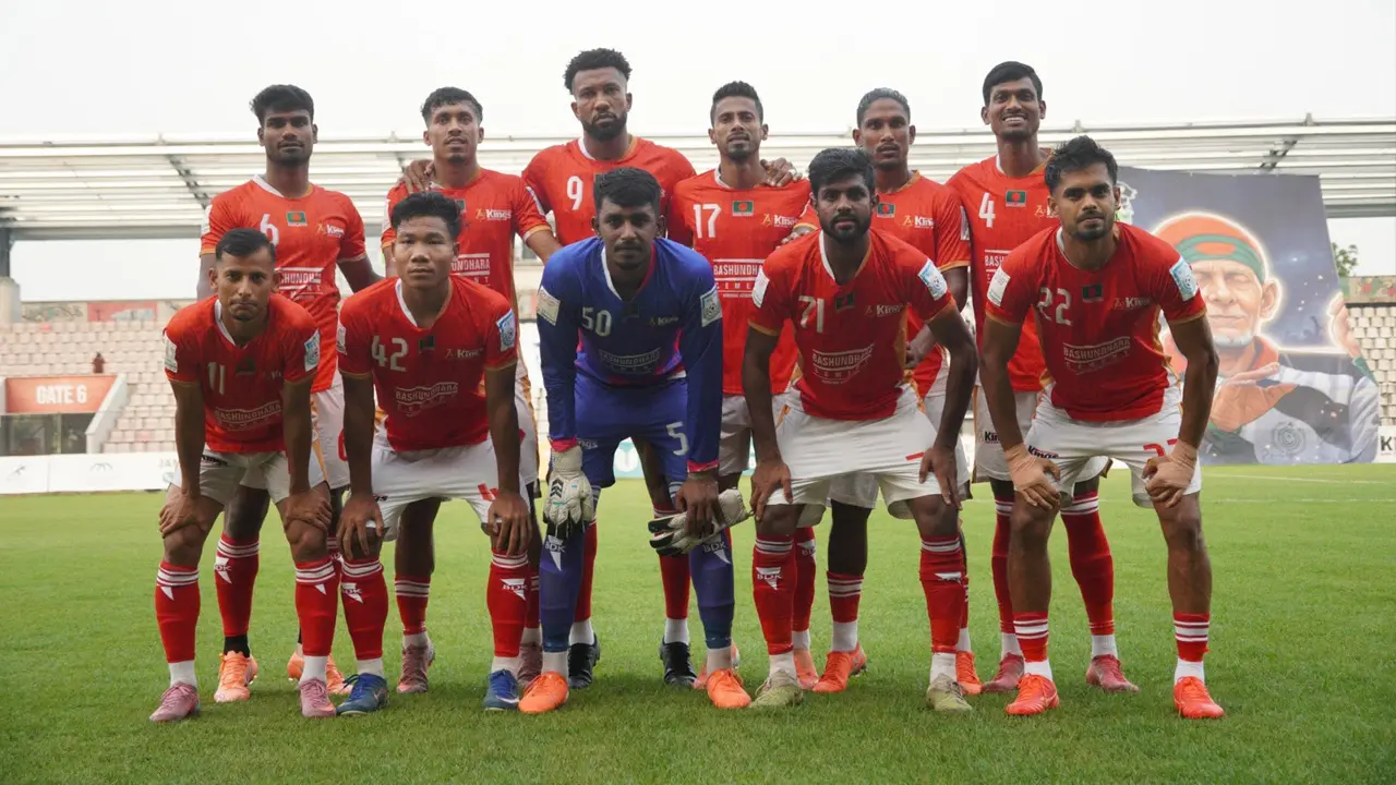 কমছে কিংসের নিষেধাজ্ঞা, নতুন সংকটে আবাহনী