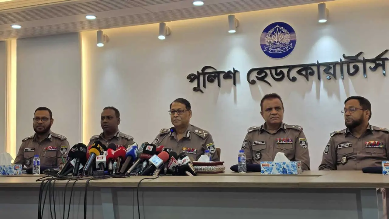 জাতীয় নির্বাচনে যেকোনো অস্ত্রই থ্রেট : আইজিপি